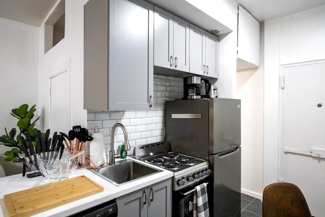 Studio in Upper West Side Manhattan